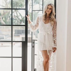 Le Rose Bridal Robe